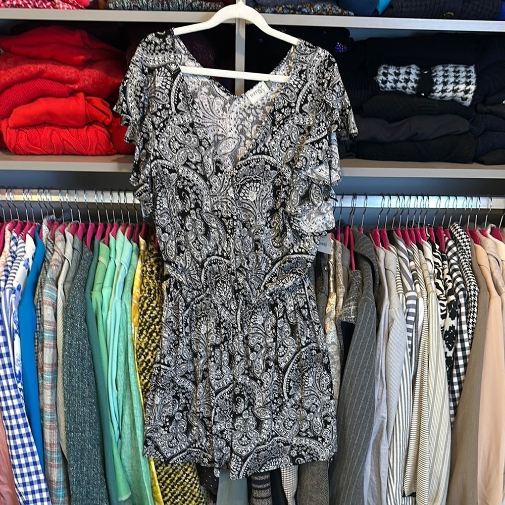 Terra & Sky black/white paisley print elastic waistband v neck romper 0X NWT